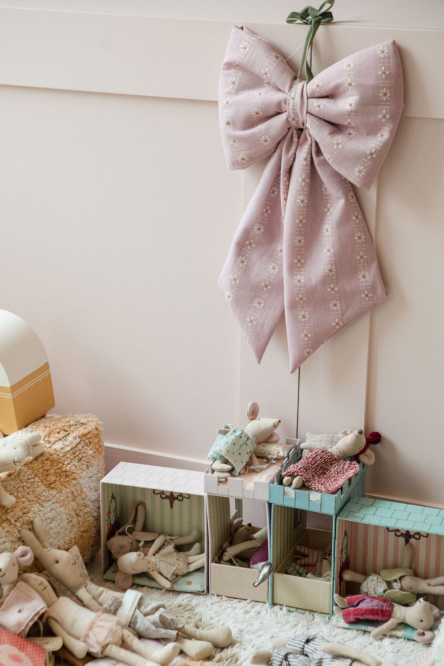 Muted Pink Floral Embroidered Bow
